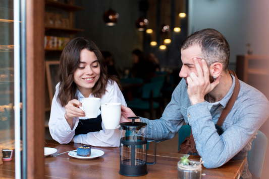 2 People drinking coffee
